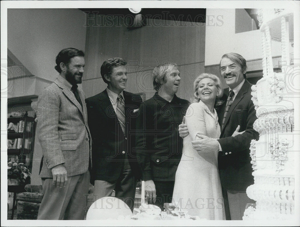 Press Photo Dinah Shore Gregory Peck Robert Stack Actors - Historic Images