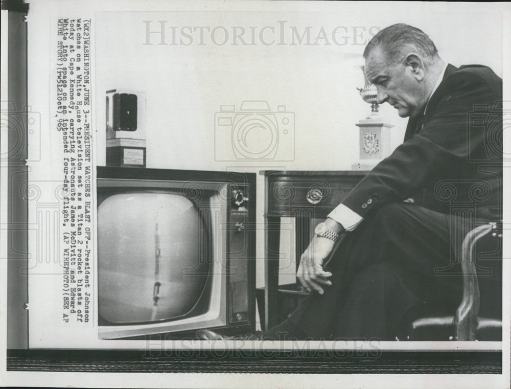 1965 Press Photo President Lyndon B Johnson, Titan 2 Rocket - Historic Images