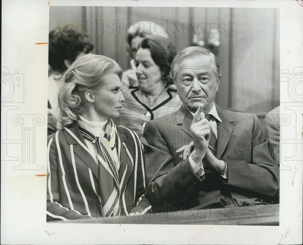 1970 Press Photo Robert Yound and Beth Brickell in Marcus Welby, M.D. - Historic Images