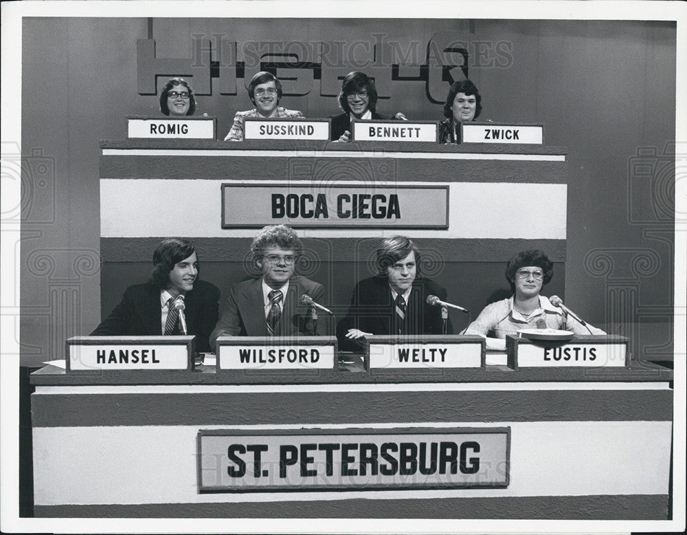 Press Photo High School Quiz Teams Meet in Match - Historic Images