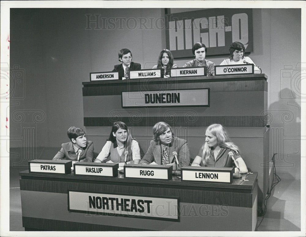 1972 Press Photo Dunedin High Meets Northeast High of St Petersbug in High-Q - Historic Images