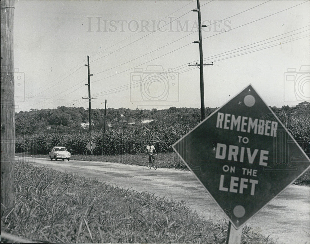 1967 Press Photo Drive on Left in Jamiaci - Historic Images