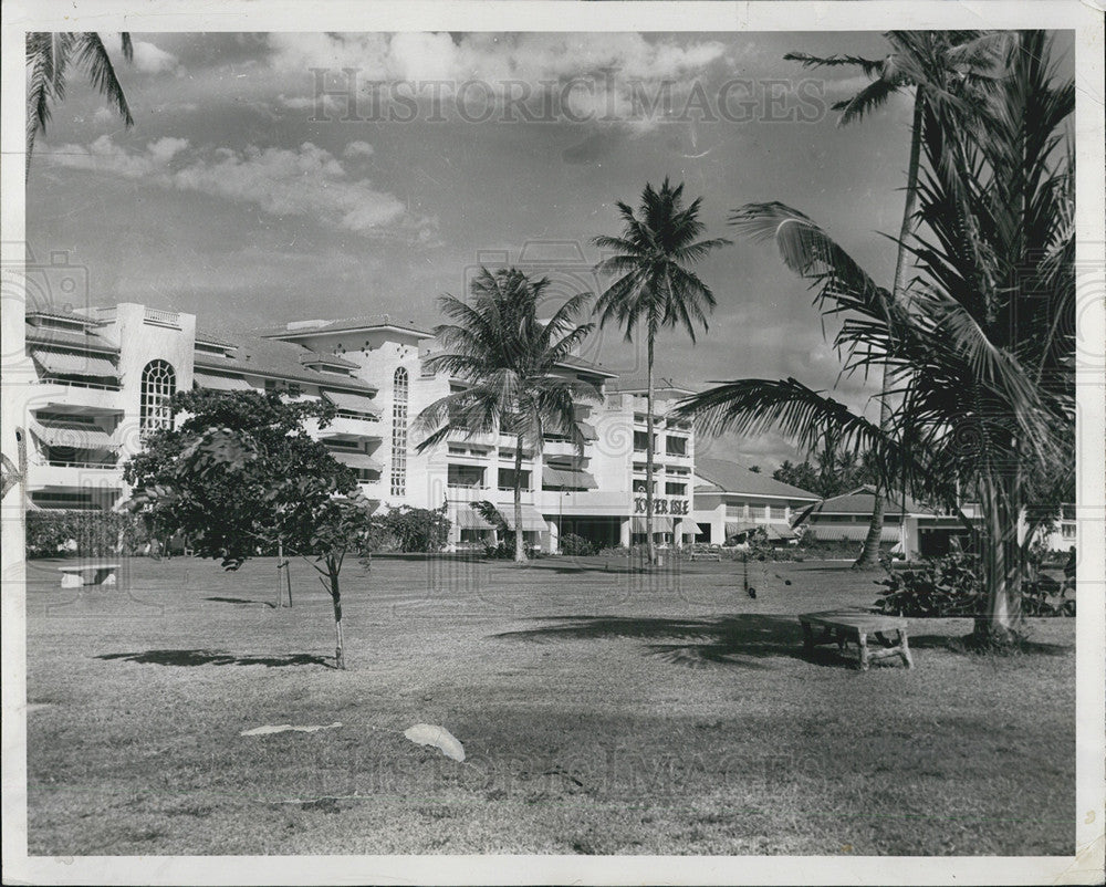 1954 Press Photo of the Tower Isle Hotel in Ocho Rio, Jamaica - Historic Images