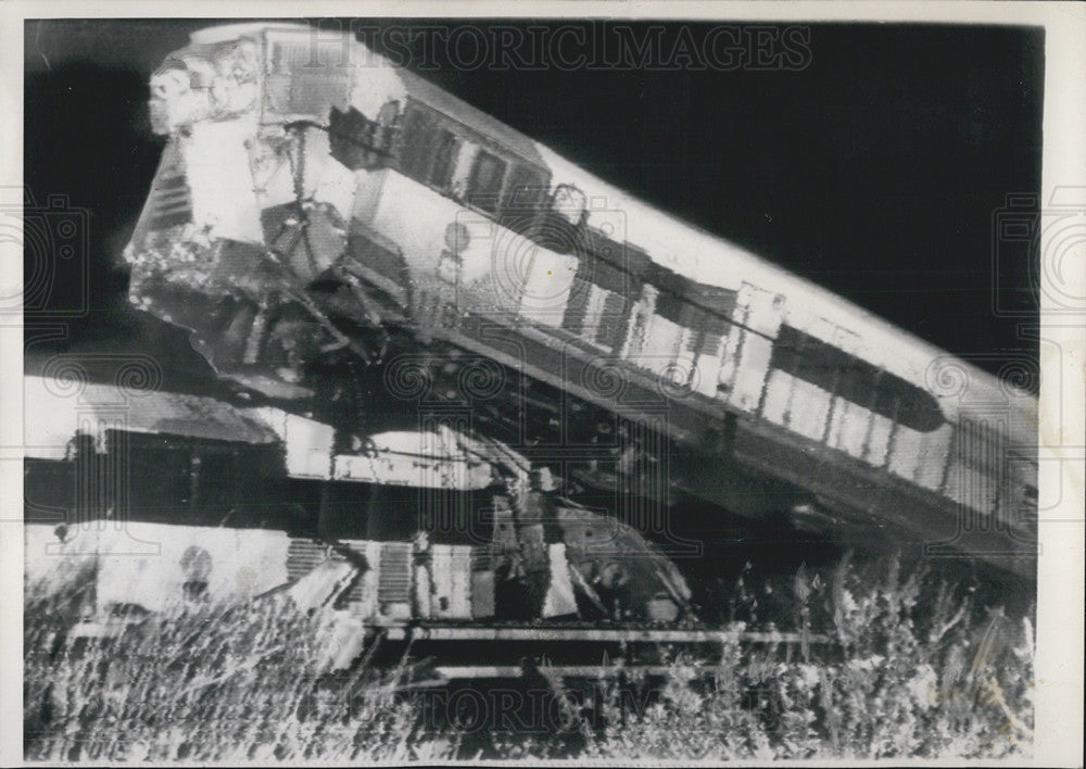 1963 Press Photo Train Wreck Tel Yoshuah Israel - Historic Images