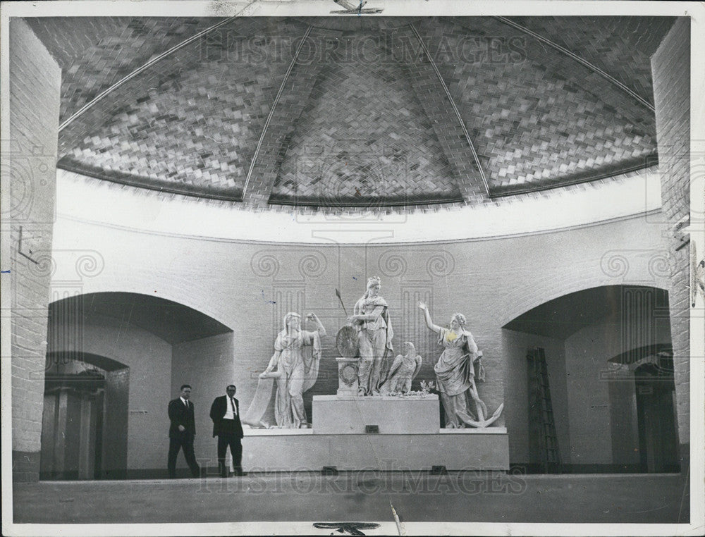 1960 Press Photo New marble statues in subway in Washington, D.C. - Historic Images