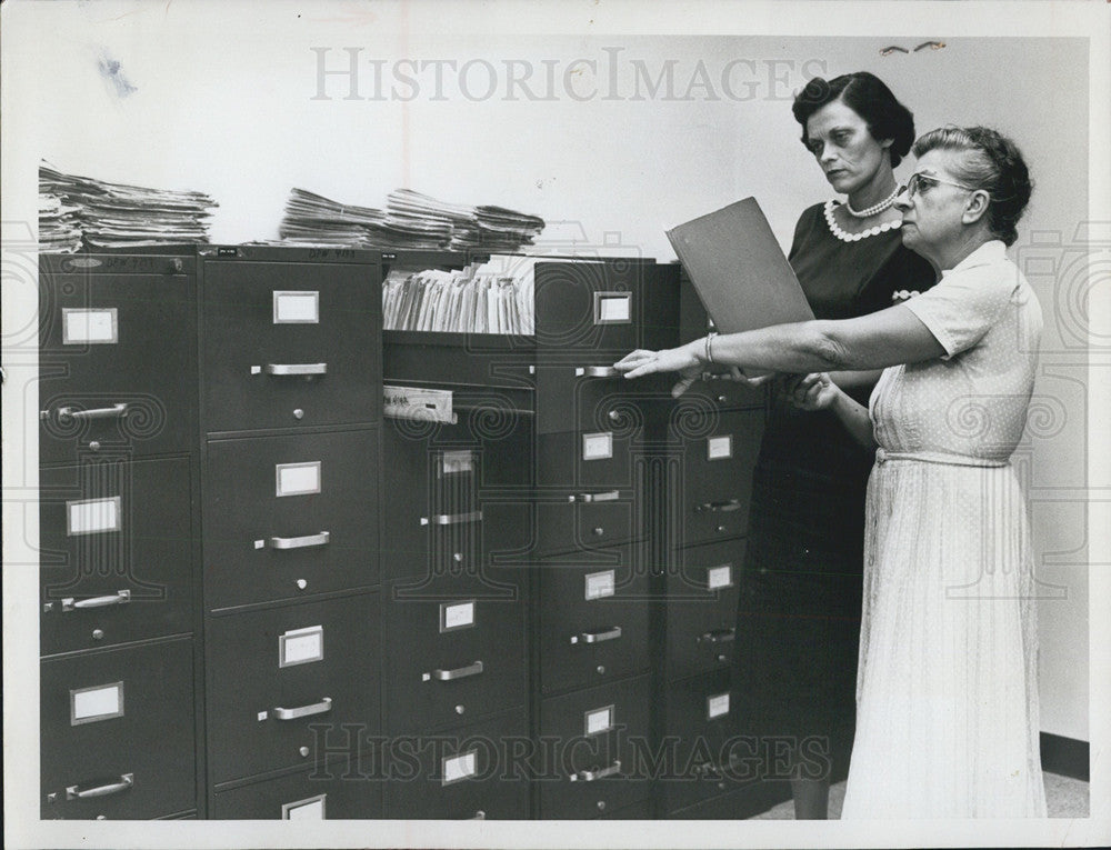 1958 Press Photo Files of State Welfare District 4 St. Petersburg Headquarters - Historic Images