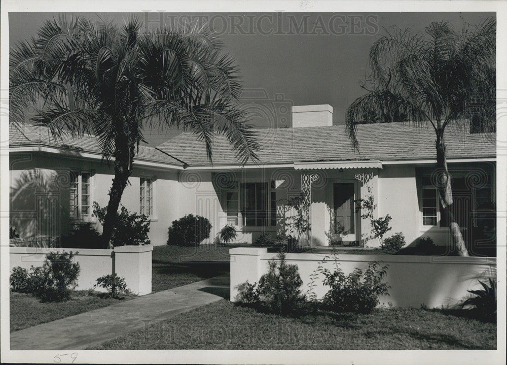 Press Photo Tropical Homes in Bahama Beach - Historic Images