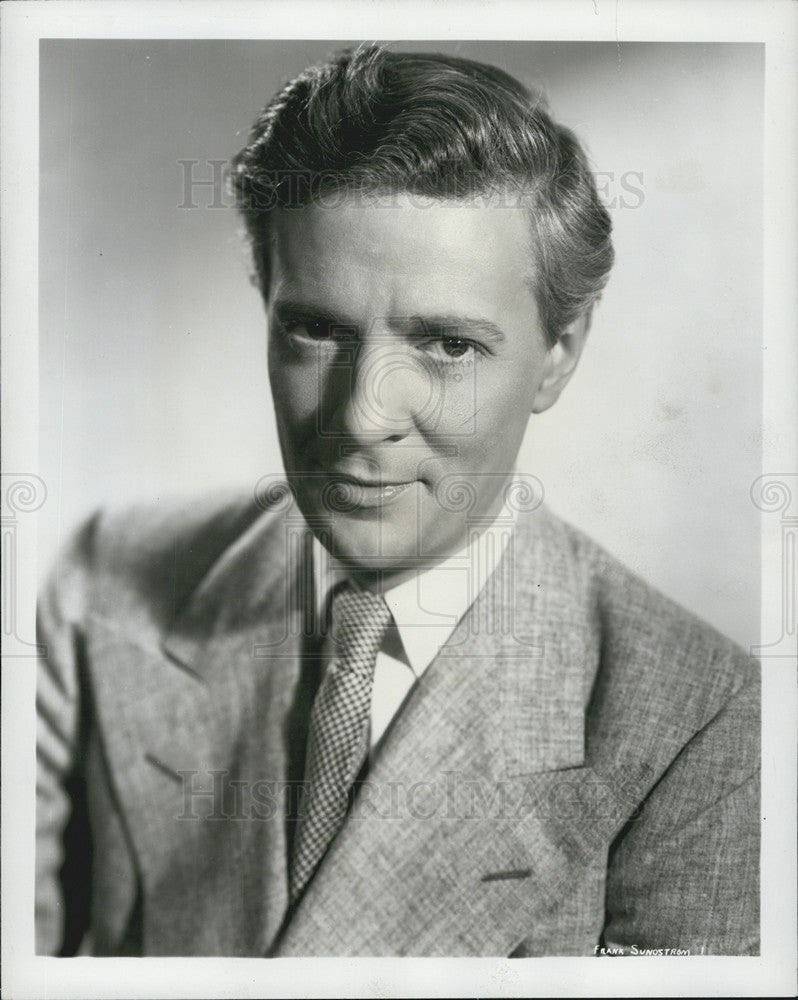 1947 Press Photo Actor Frank Sundstrom - Historic Images