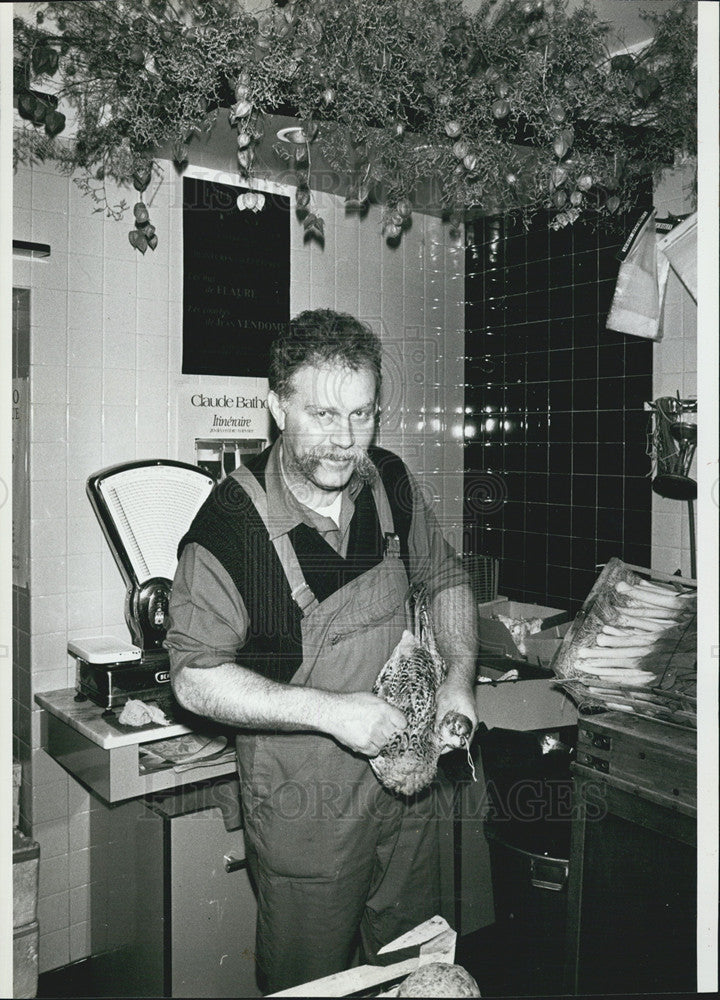 1983 Press Photo Turpin The Master Pheasant plucker on the lie St Louis - Historic Images