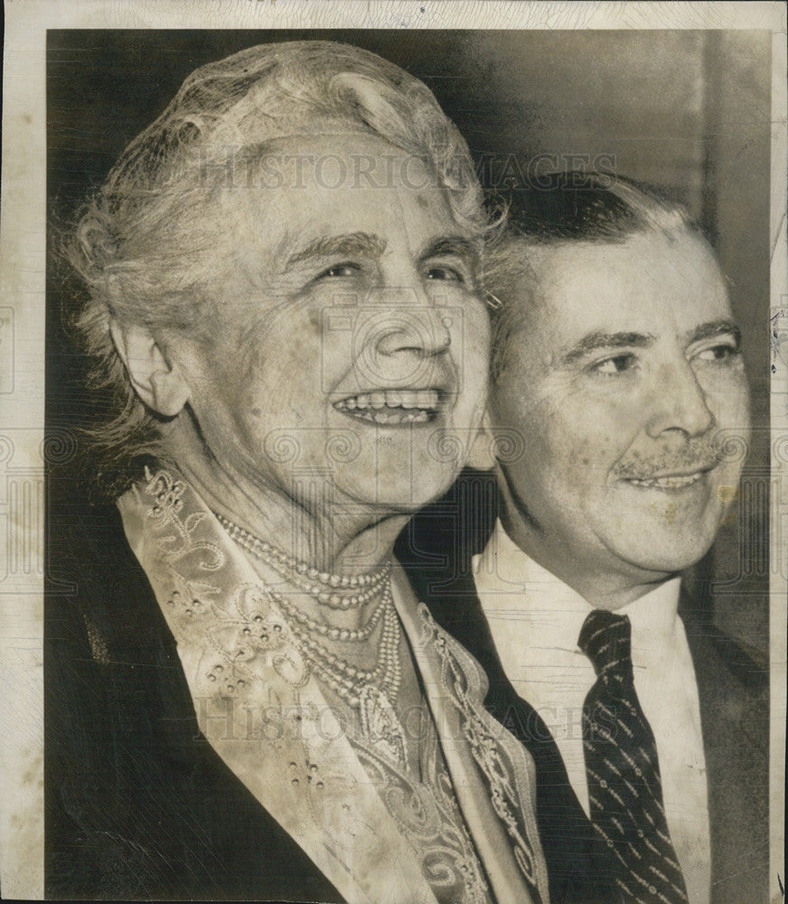 1956 Press Photo Former First Lady Mrs. Woodrow Wilson with J. Quincy Rumford - Historic Images