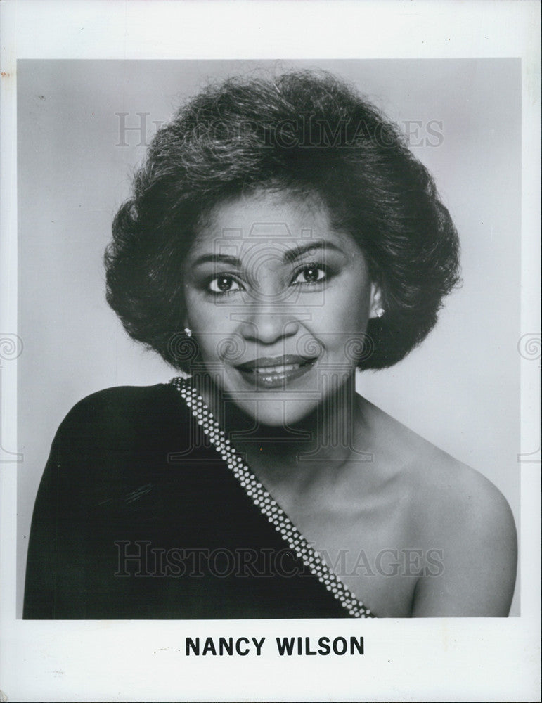 1990 Press Photo Singer Nancy Wilson - Historic Images