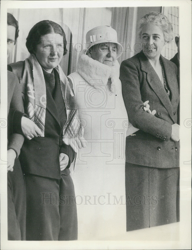 1935 Press Photo Queen Wilehmine princess Juliana - Historic Images