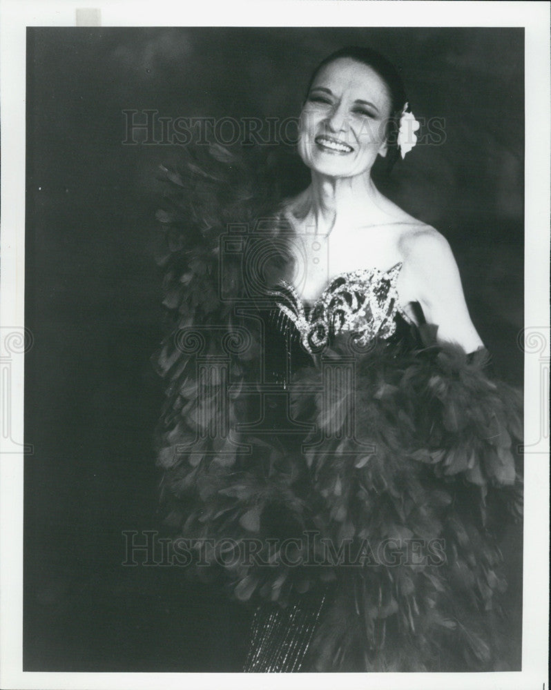 1996 Press Photo Singer and Actress Julie Wilson - Historic Images