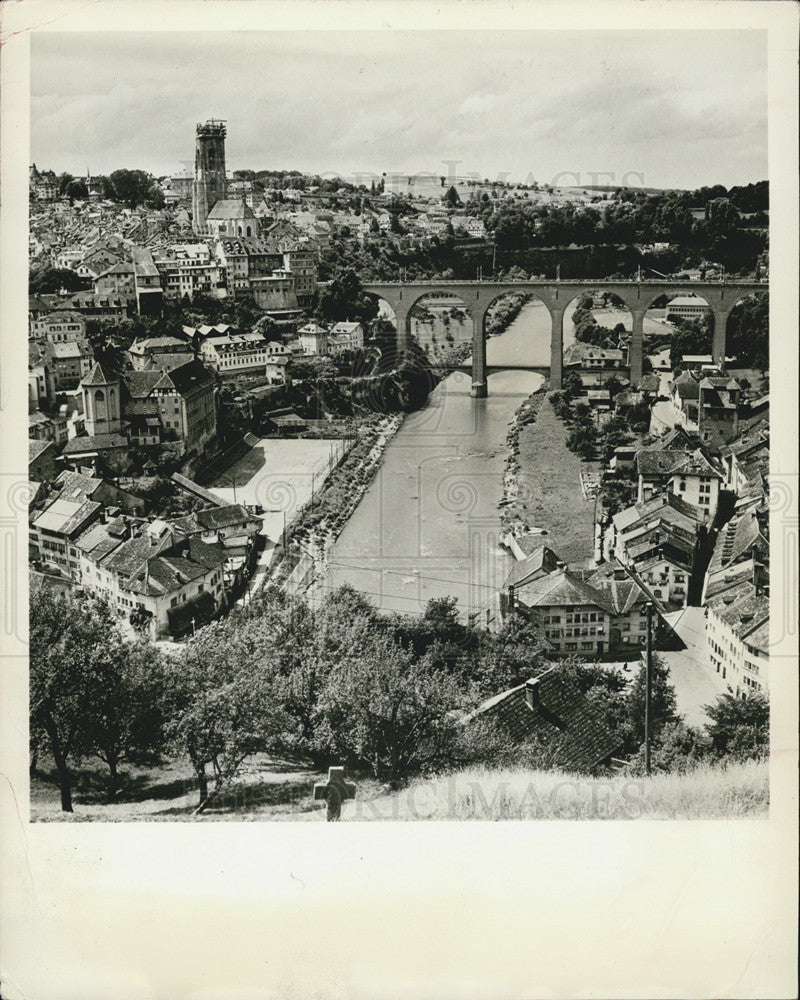 Press Photo Fribourg Switzerland - Historic Images