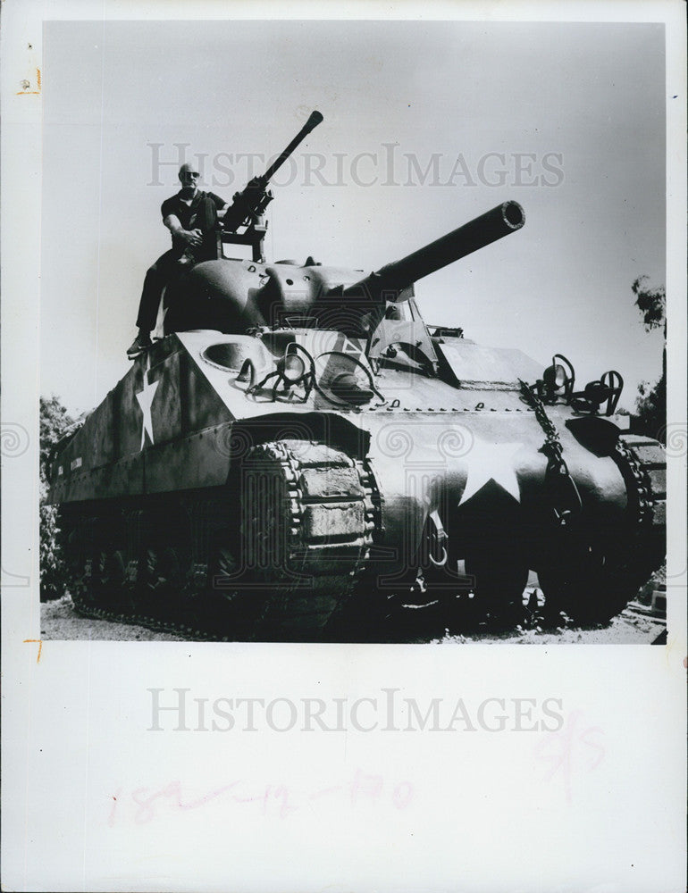 Press Photo Military Vehicles Frank Haigler - Historic Images