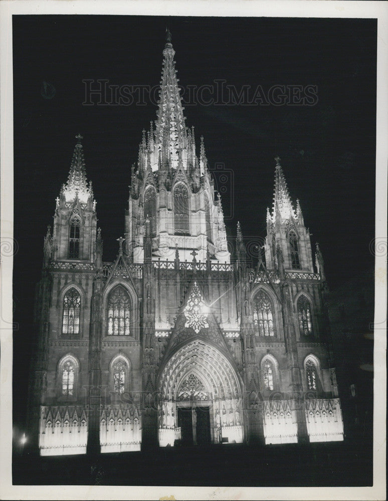 1952 Press Photo Barcelona Spain Cathedral opening 35th Eucharistic Congress - Historic Images