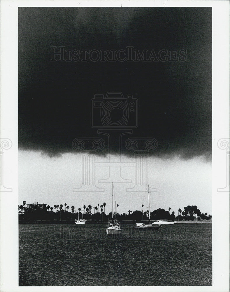 1988 Press Photo St. Petersburg Florida Storms - Historic Images