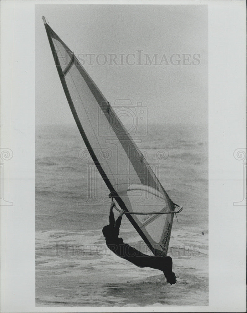 1995 Press Photo St. Petersburg Florida Storms Wind Surfing - Historic Images