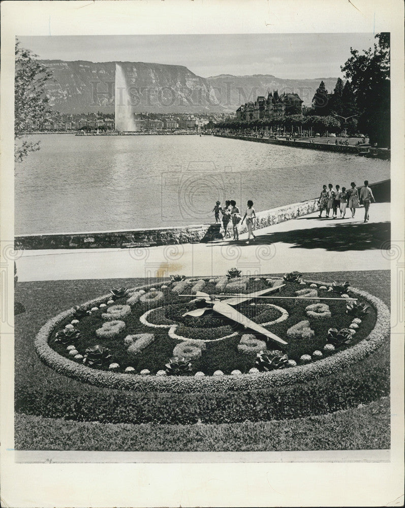 1966 Press Photo Mirror Lake Park in downtown St. Petersburg - Historic Images