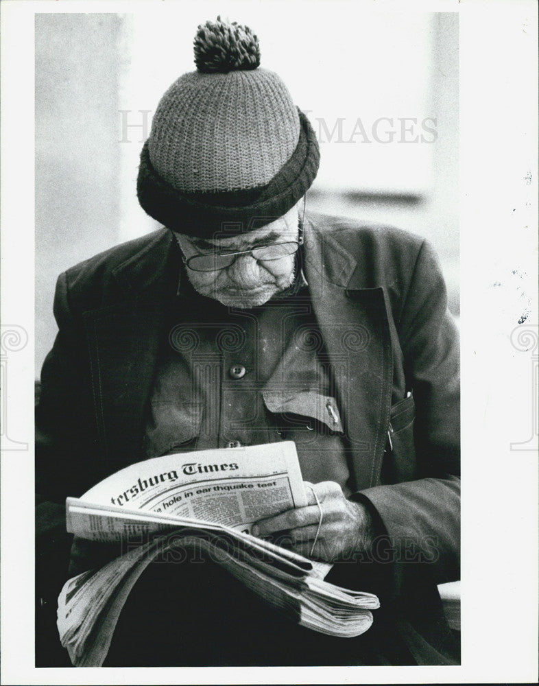 1986 Press Photo John Williams St. Petersburg Cold Weather Fifth Street First - Historic Images