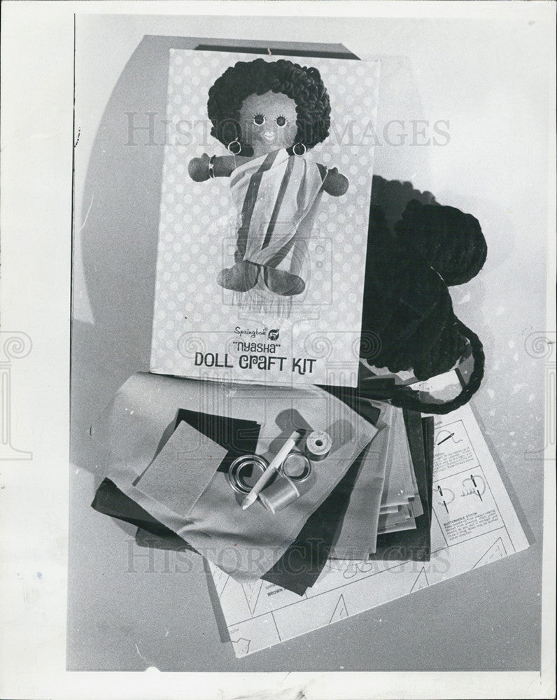 1970 Press Photo International Doll craft kit. - Historic Images