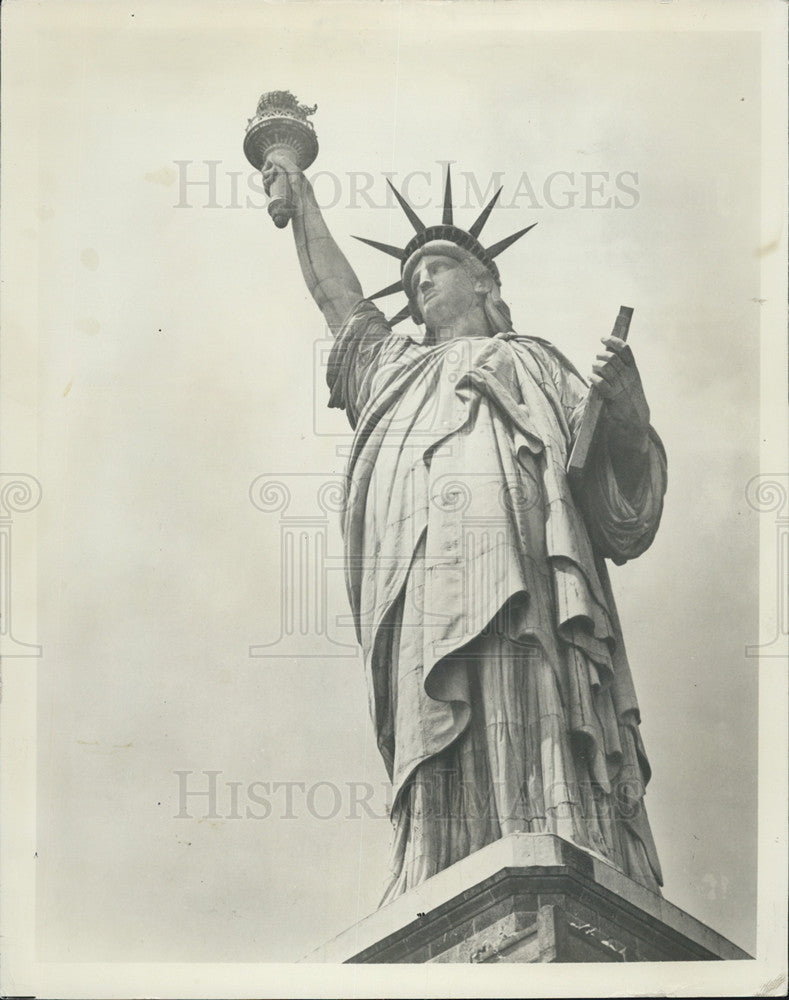 1979 Press Photo Statue of Liberty Liberty Island one million visitors New York - Historic Images