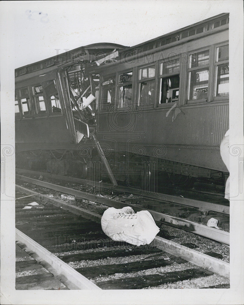 Press Photo Train Accident/Crewman Killed - Historic Images