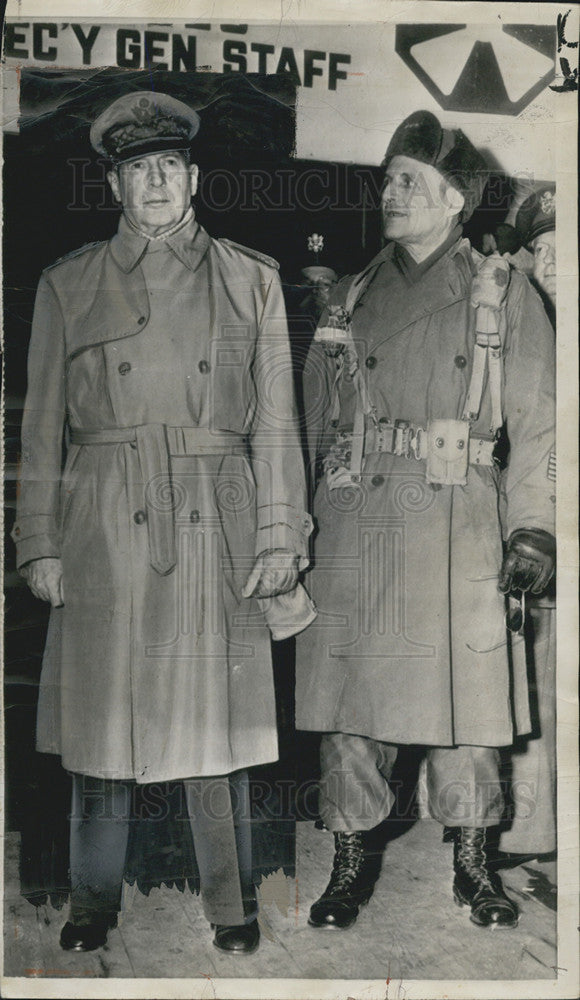 1951 Press Photo General MacArthur Commander of UN Fighting Forces - Historic Images