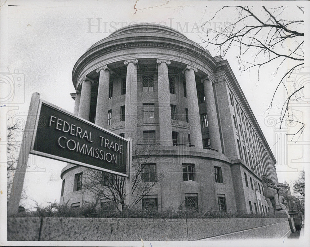 1975 Press Photo Federal Trade Commission Building - Historic Images