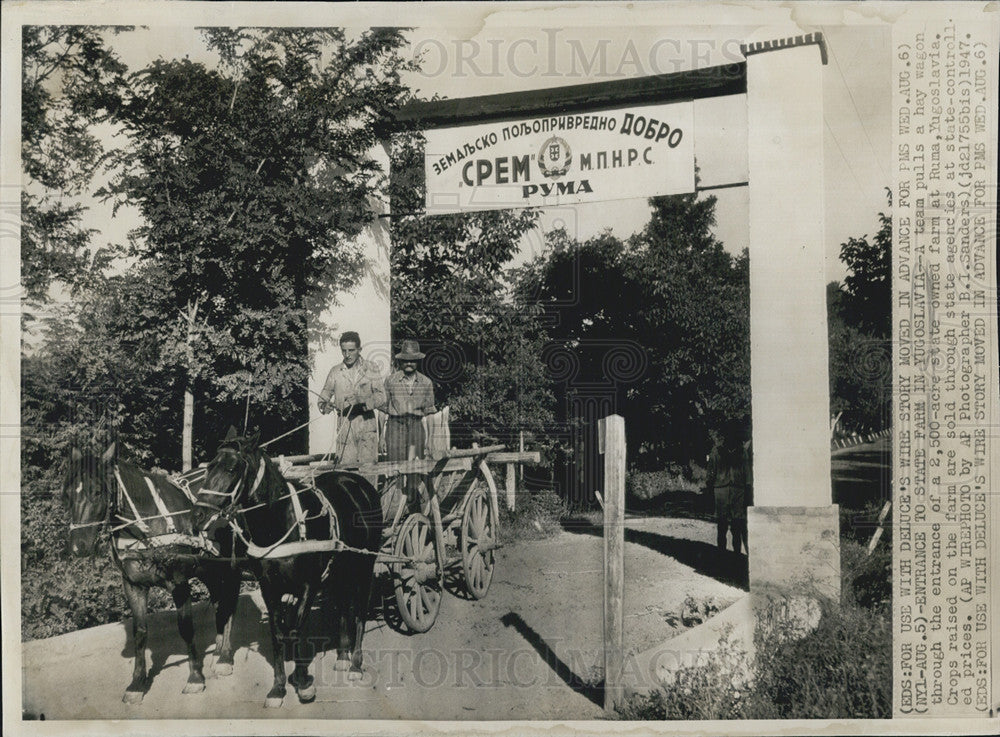 1947 Press Photo Entrance of State Owned Farm in Yugoslavia - Historic Images