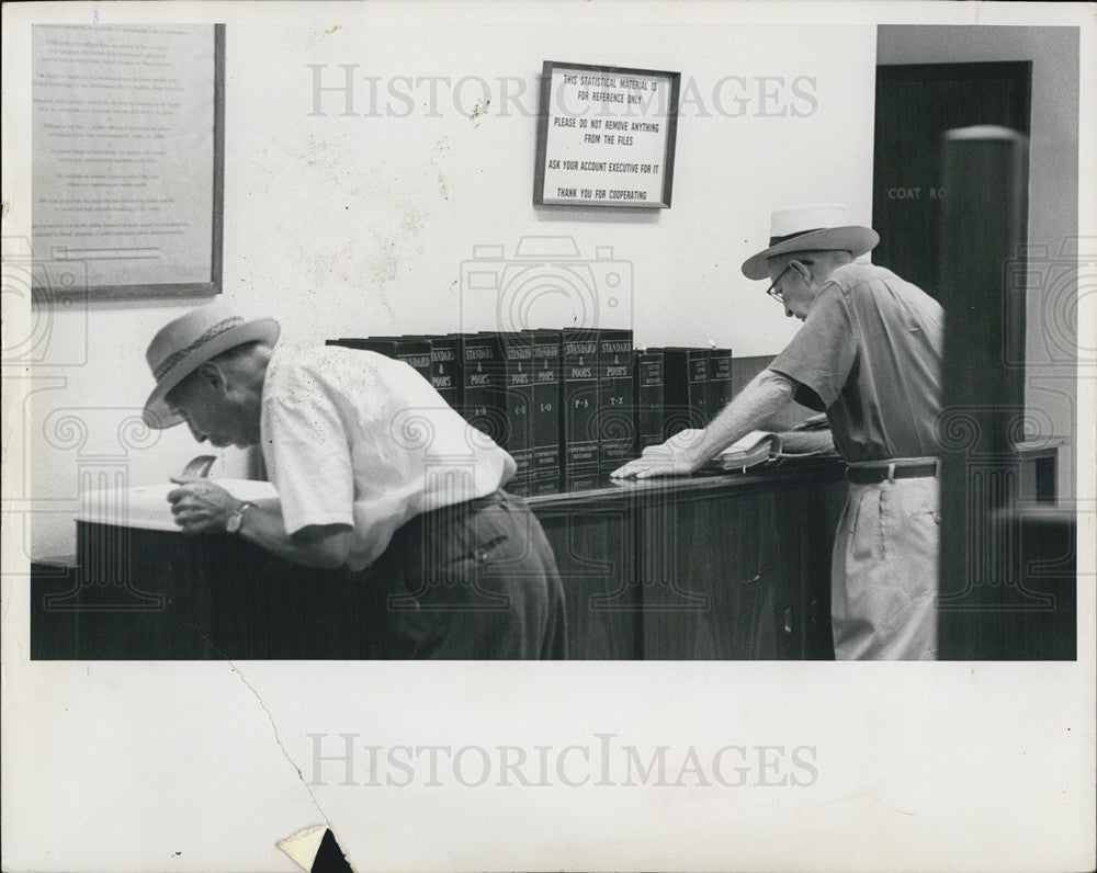 1963 Press Photo STOCK EXCHANGE - Historic Images