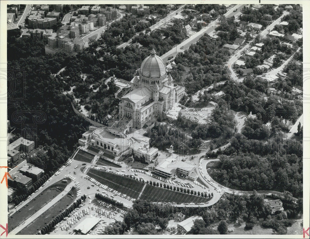 1981 Press Photo Aerial View of St. Joseph&#39;s Oratory on Mt. Royal - Historic Images