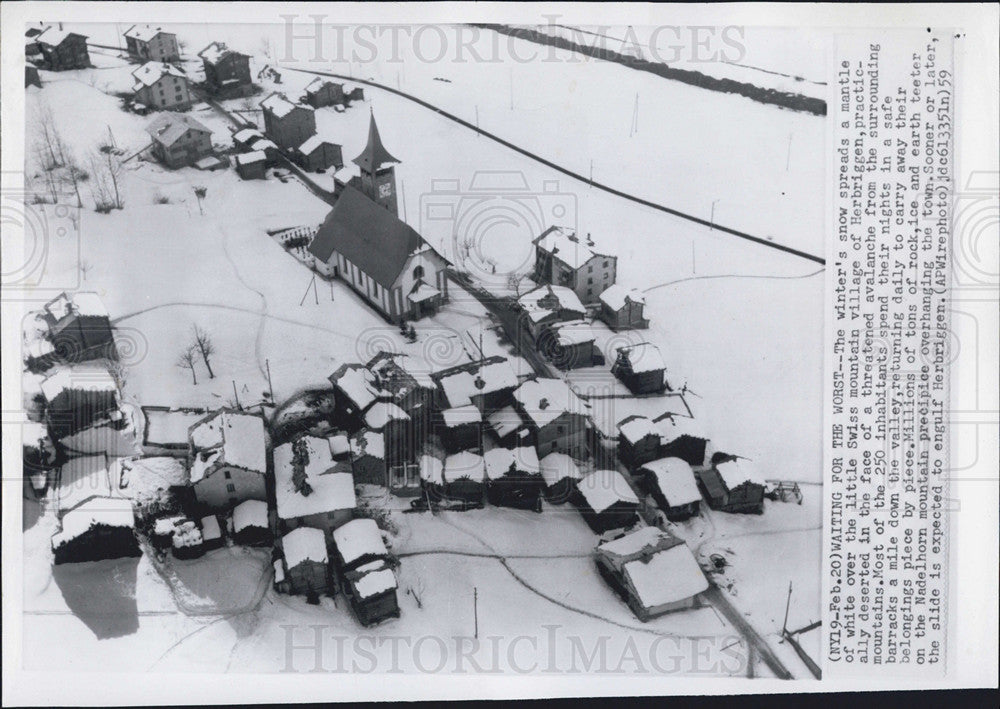 1959 Press Photo Snow-Covered Swiss Mountain Village Herbriggen - Historic Images