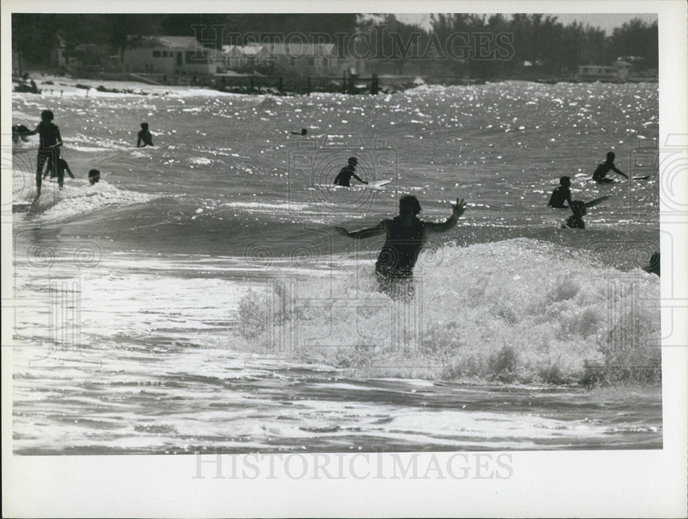 1969 Press Photo Waves Filled With Surfers Florida - Historic Images