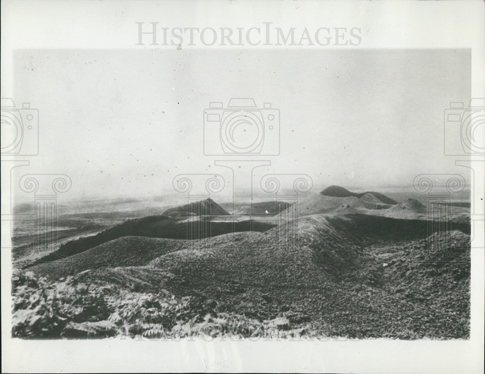1936 Press Photo One of the Galapagos Islands - Historic Images
