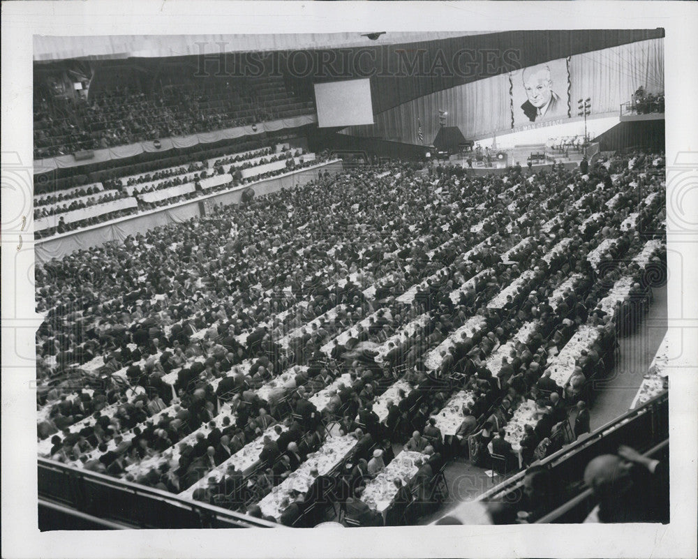 1956 Press Photo International Ampitheatre Full Of Republicans For Dinner - Historic Images