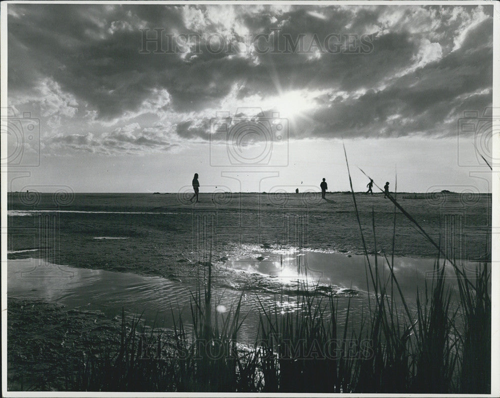 1969 Press Photo St Petersburg, Florida Night Beach Night Scene - Historic Images