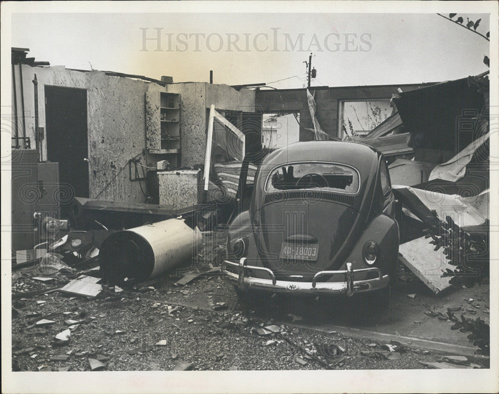 1966 Press Photo Tornado Damage in Pinellas Co. - Historic Images