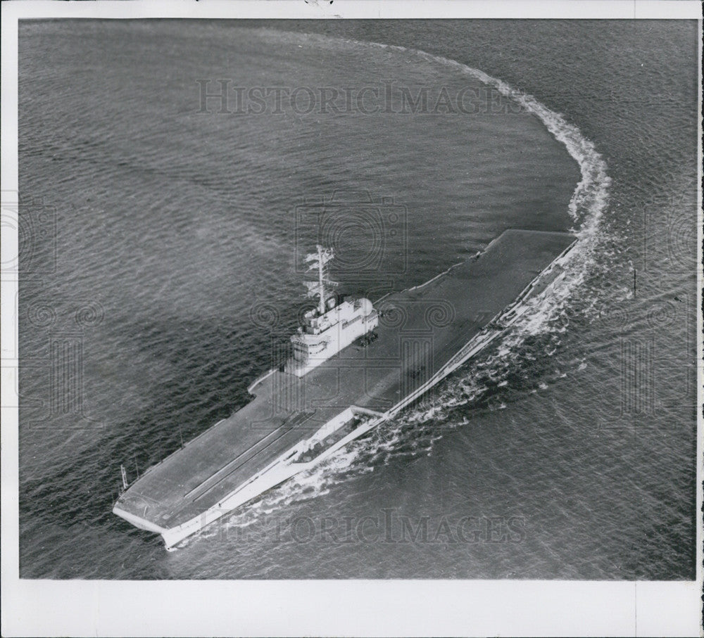 1959 Press Photo French Navy aircraft carrier Clemenceau - Historic Images