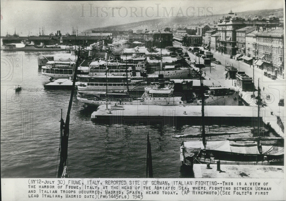 1943 Press Photo Harbor of Flume, Italy, at the head of the Adriatic Sea, where - Historic Images