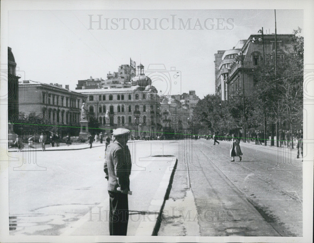 1957 Press Photo Walker&#39;s Paradise, No Traffic - Historic Images