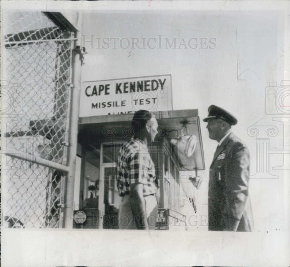 1963 Press Photo Maj Gen Harry Sands Vice Comdr of the Air Force Missile test Center - Historic Images