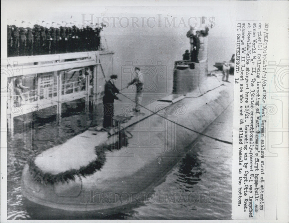 1961 Press Photo West German Sailors on pier at launching  of West Germany's sub - Historic Images