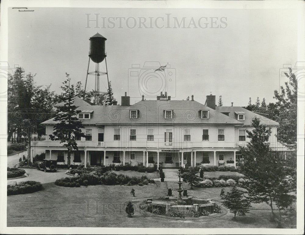 Press Photo Kent House Quebec City Montmorency Falls Canada Duke Kent - Historic Images