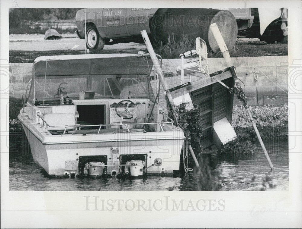 1978 Press Photo Storm in St. Petersburg wrecks Gulf View Marina. - Historic Images