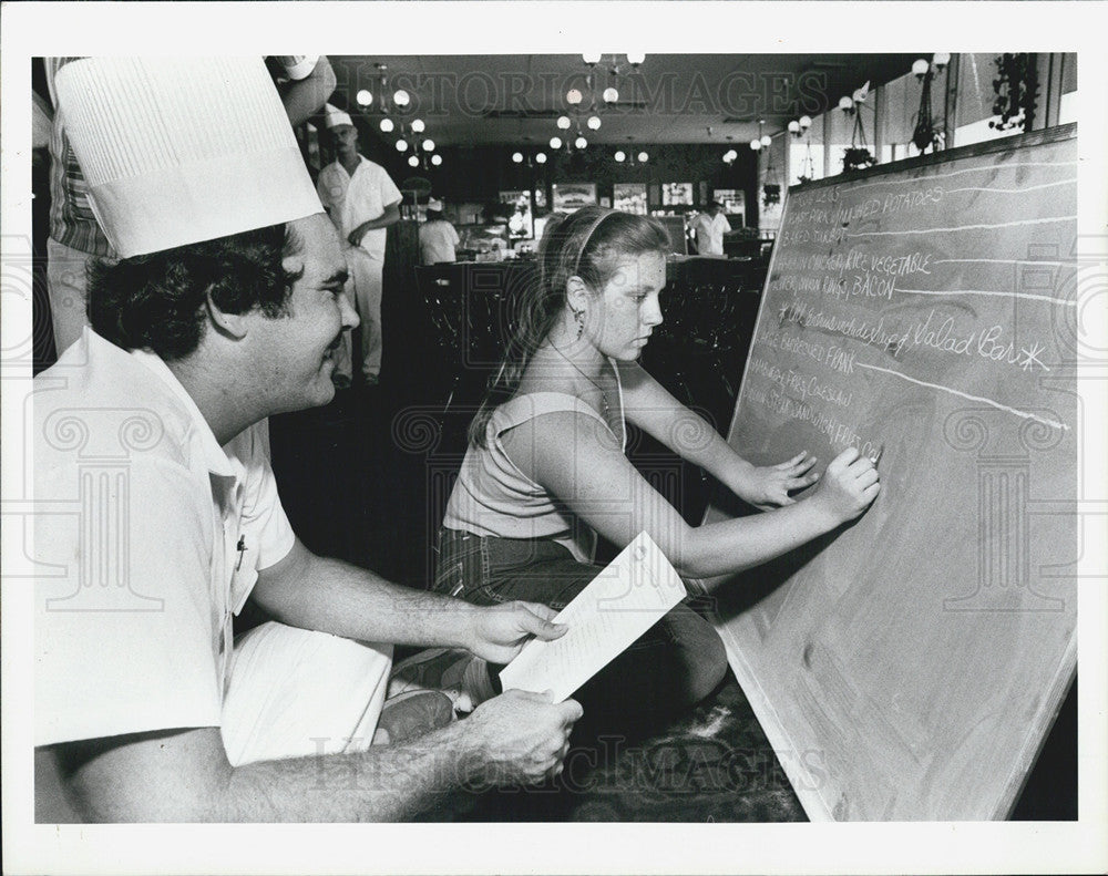 1983 Press Photo Chris Beam, Margaret St Croix, Special Training Opportunity - Historic Images