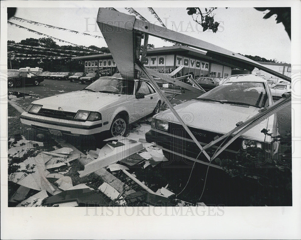 1983 Press Photo Central Florida hit by wind 60 miles per hour - Historic Images