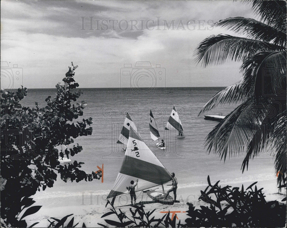 1982 Press Photo Beautiful  Runaway bay in Jamaica - Historic Images