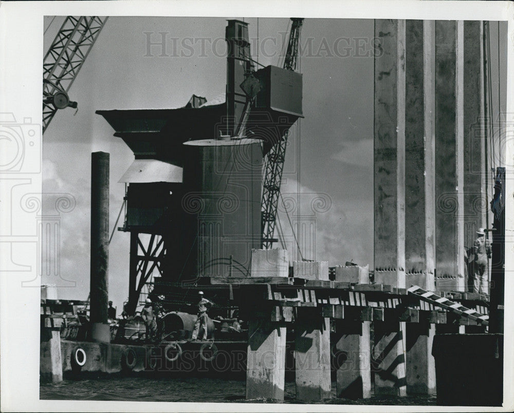 Press Photo Bridge Construction - Historic Images