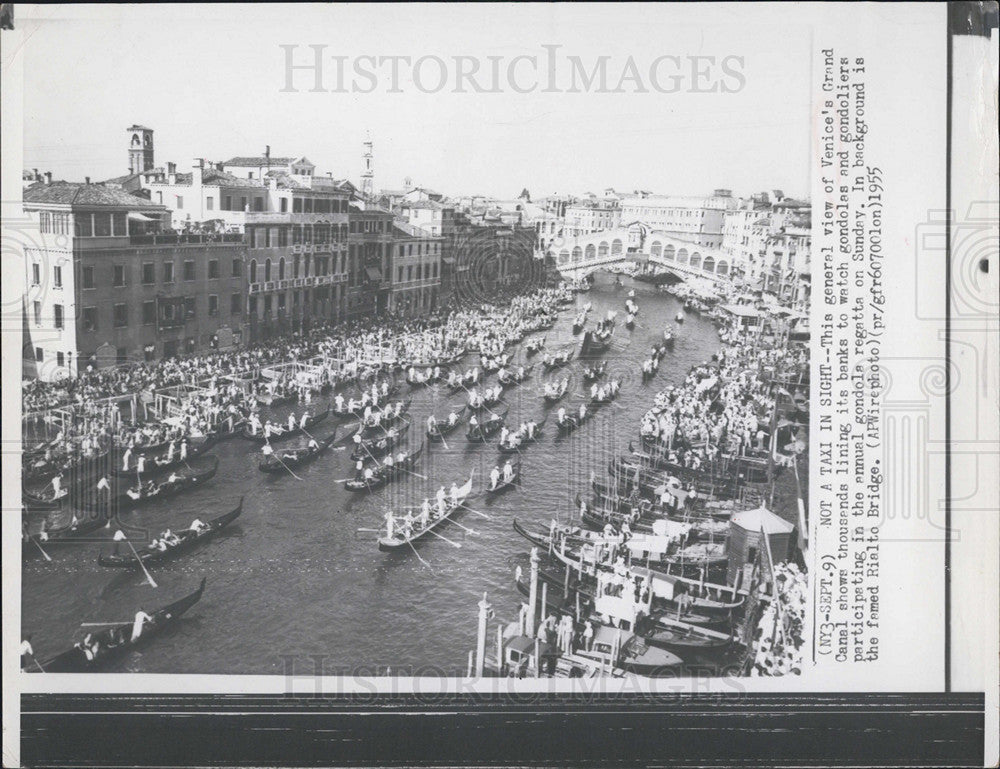 1955 Press Photo Gondola Regatta in Venice&#39;s Grand Canal - Historic Images